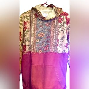 NWT Boho floral patchwork art print top with hoodie Size L
